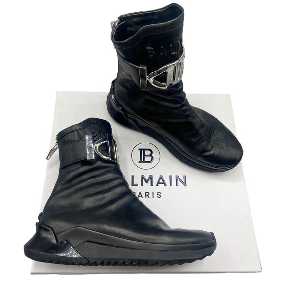 Balmain Black Ankle Boots with Sleek Design - Picture 1 of 11